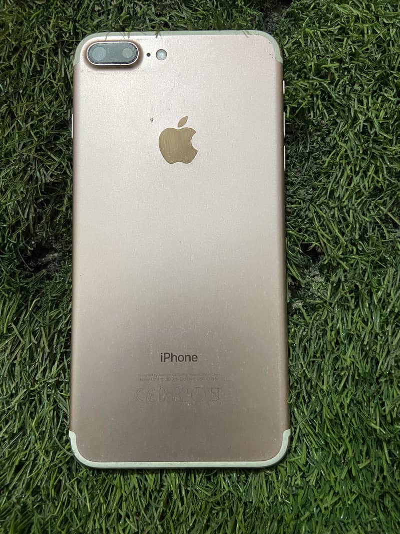 Apple iPhone 7 Plus 0