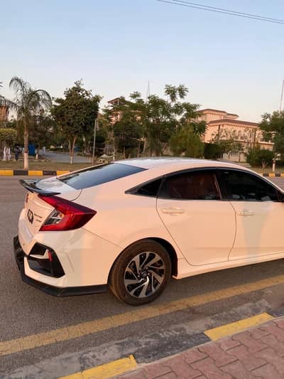 Honda Civic Prosmetic 2018