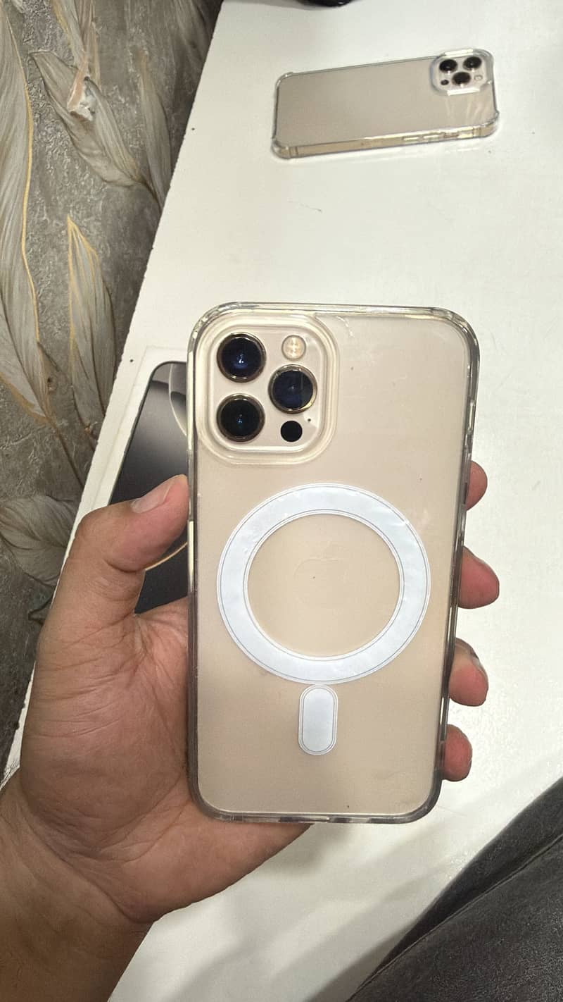 Apple iPhone 12 Pro 1