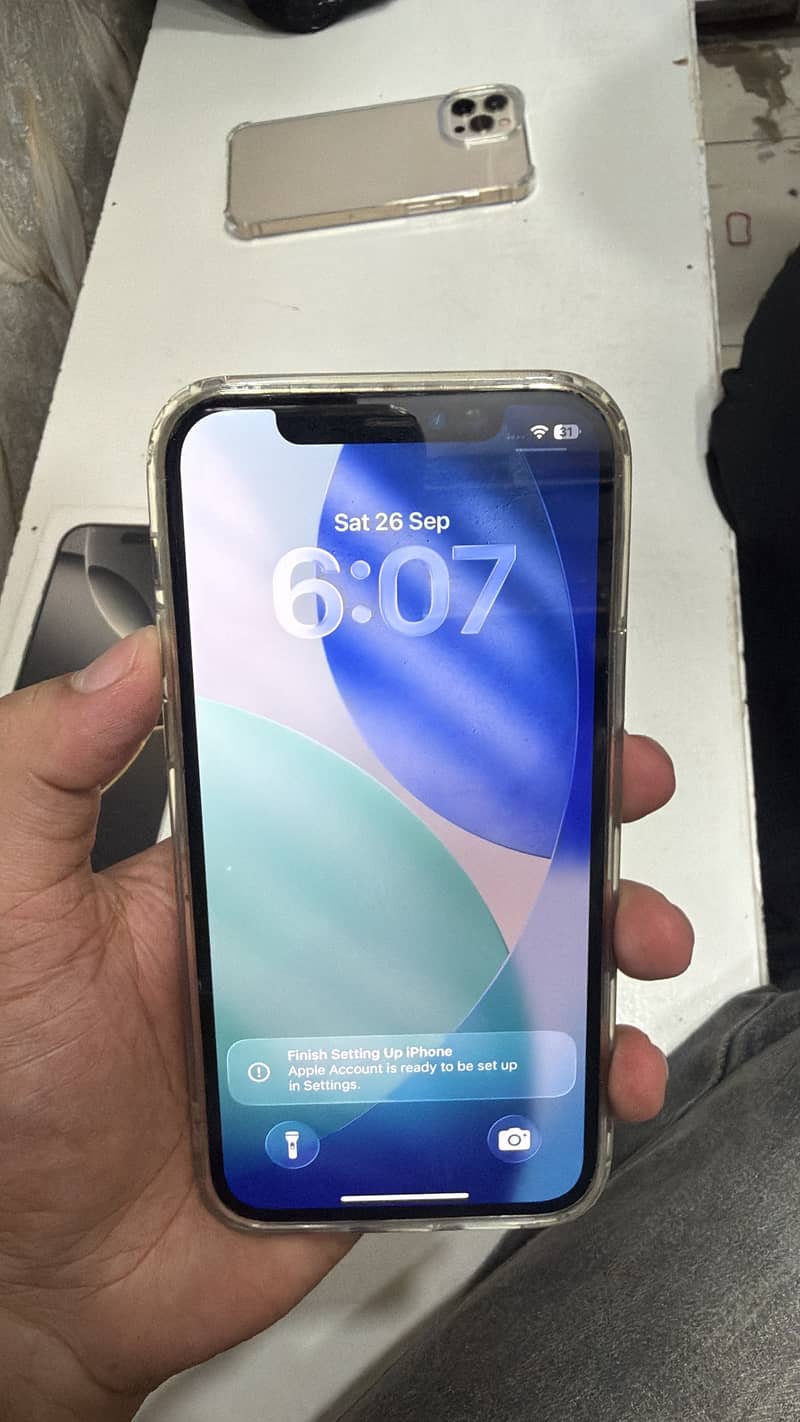Apple iPhone 12 Pro 4