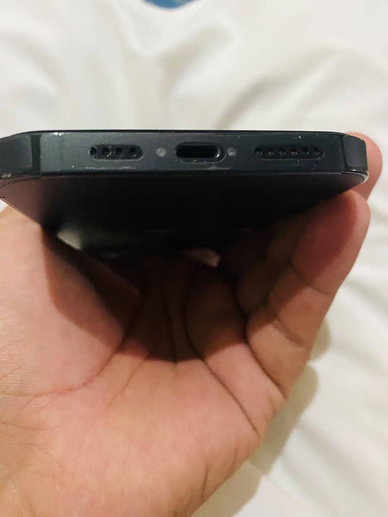 Apple iPhone 14 Pro Max 1