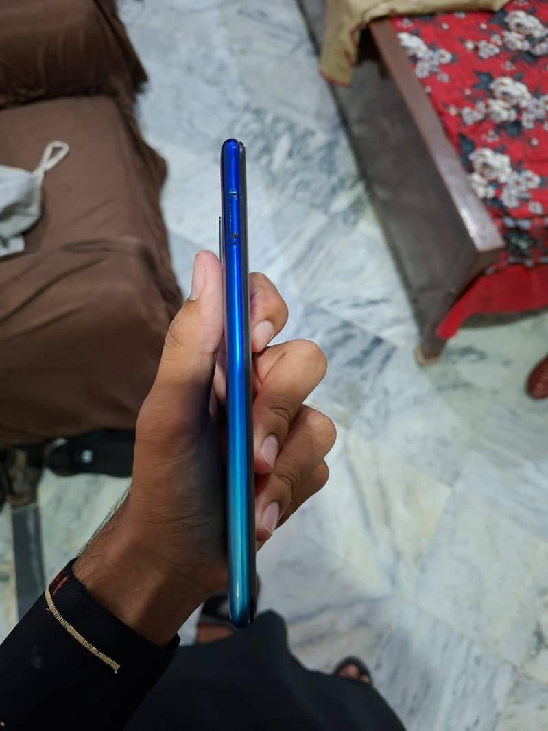 Tecno Spark 4 4