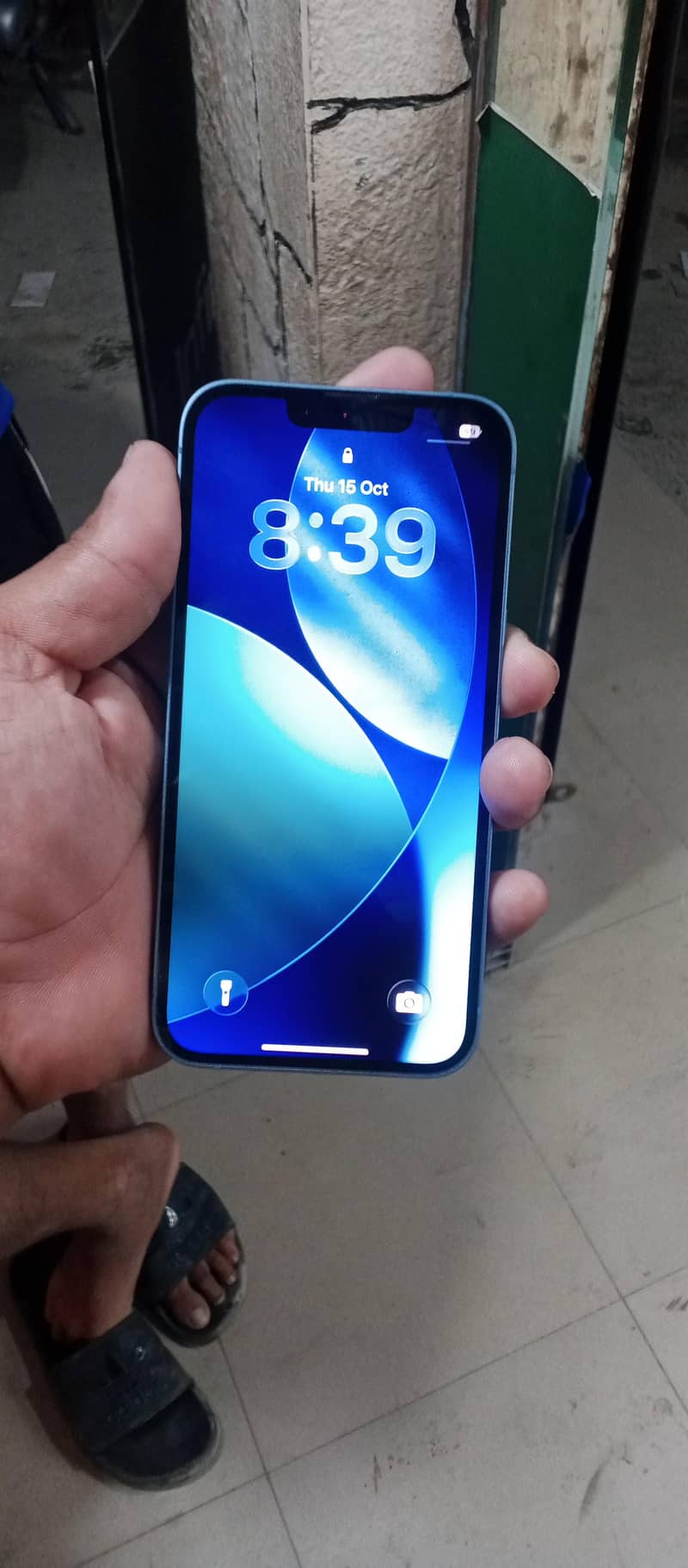 Apple iPhone 13 4
