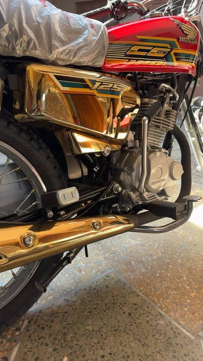 Honda 125 self start applied for   50 km running
