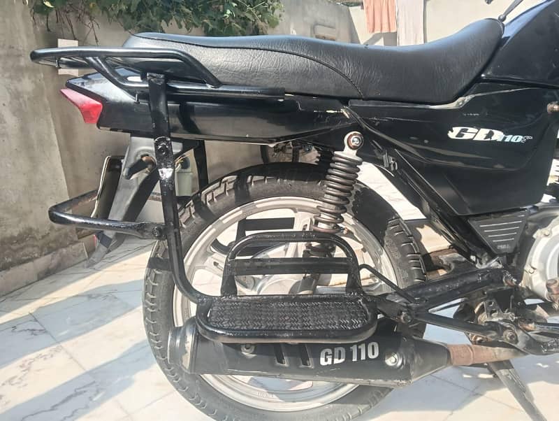 SUZUKI 110 3