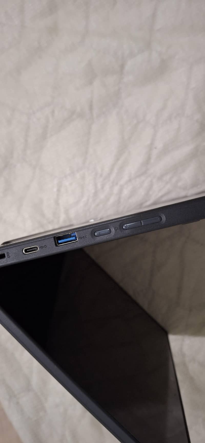 Touchscreen Chromebook 7