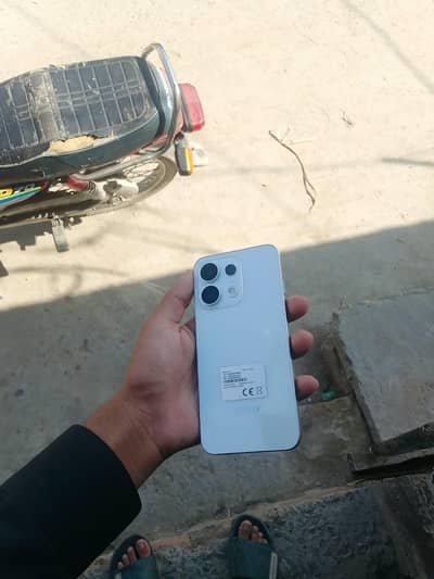 OPPO Reno 16f 5g 10/10 condition all ok 2 days use only