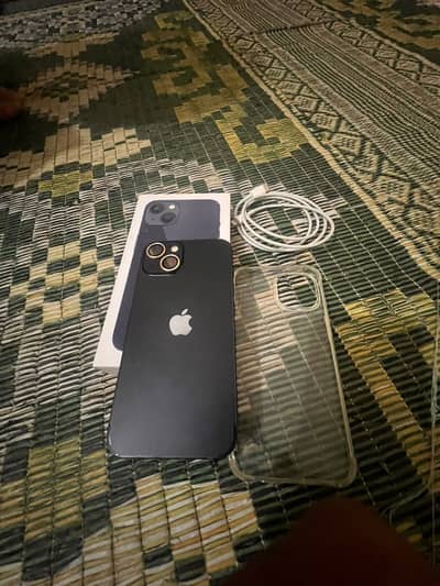 Apple iPhone 13 jv