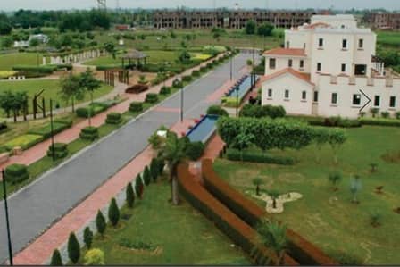 1 Kanal Standard Plot Back Of Main Near EME Gate Prime Location Direct Deal