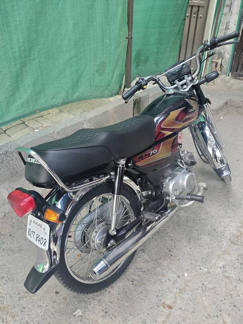 CD 70 2026 Model black 5