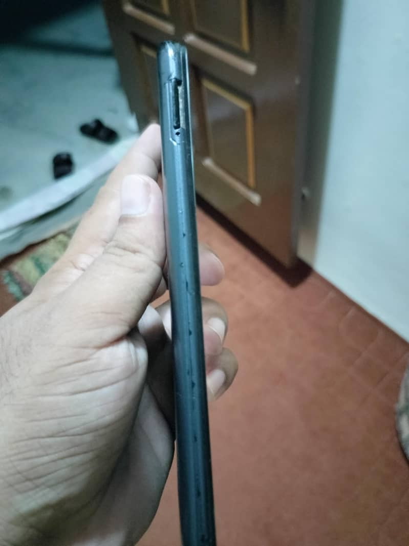 TECno spark 7 1