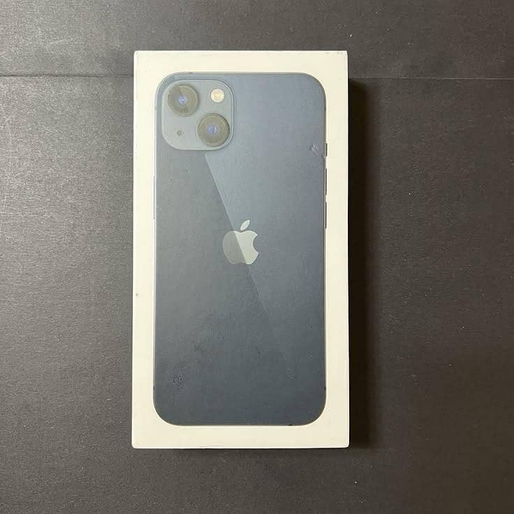 iphone 13 box packed 0