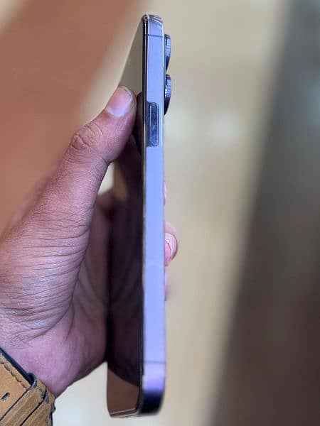 iphone 14pro max 6