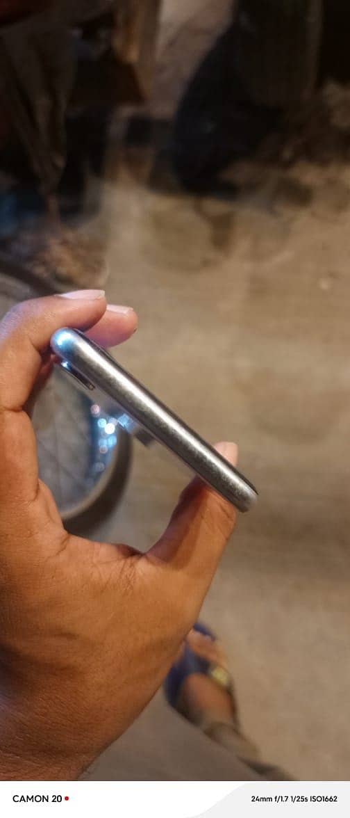 Apple iPhone X 2