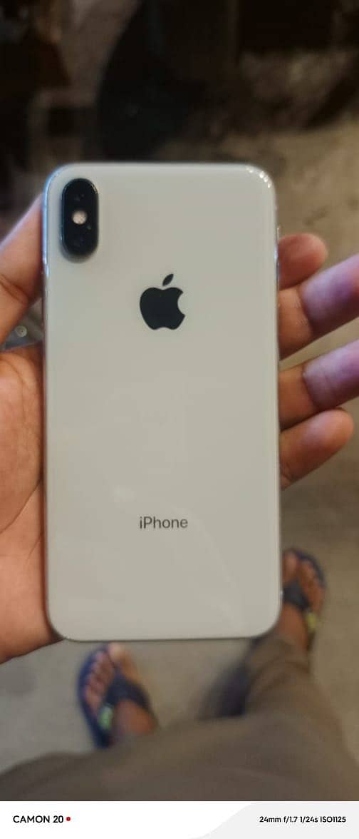 Apple iPhone X 5