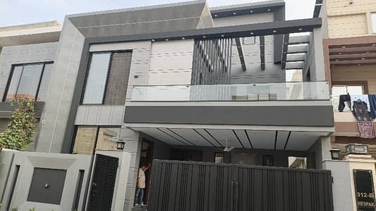 10 Marla Category Brand New House Near Park ,Mosque And Defense Road