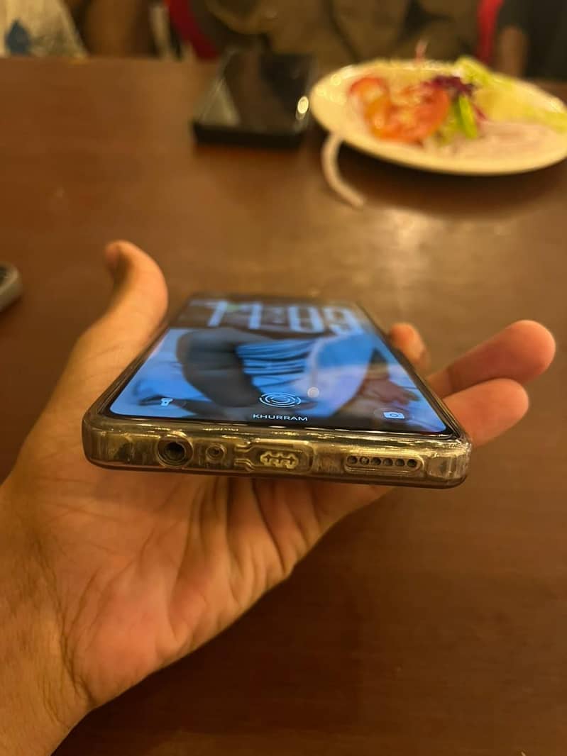 Tecno CAMON 30 2