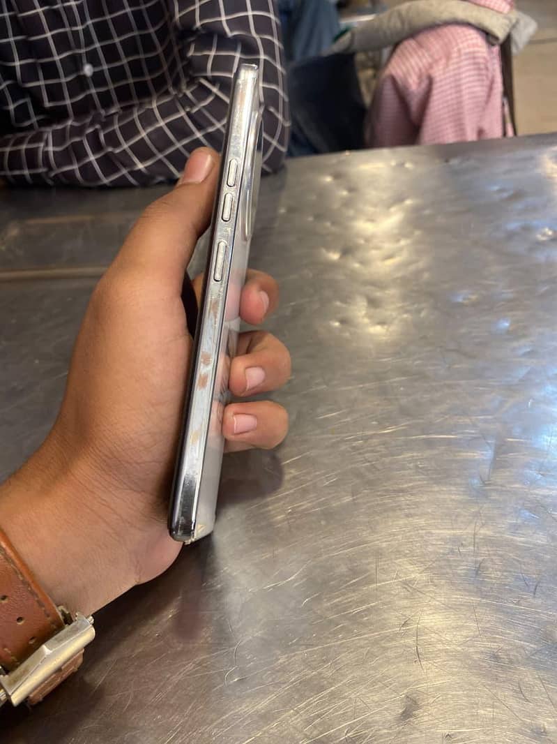 Tecno CAMON 30 4