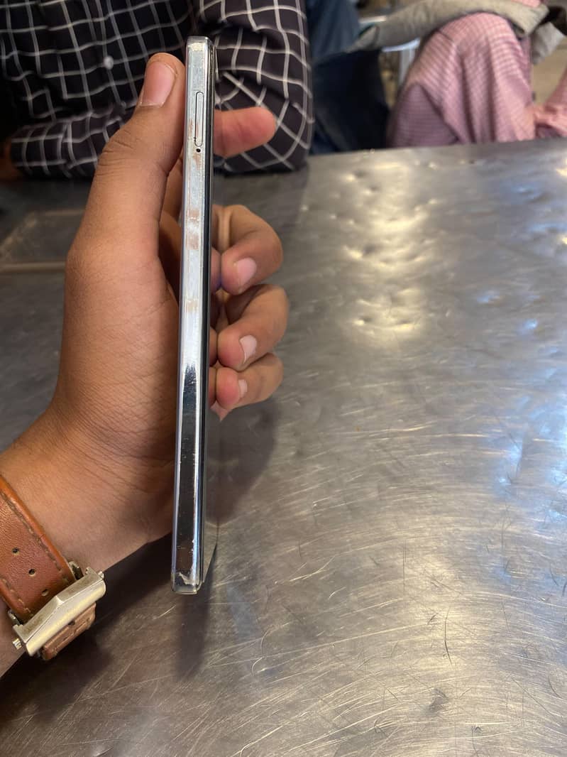 Tecno CAMON 30 5