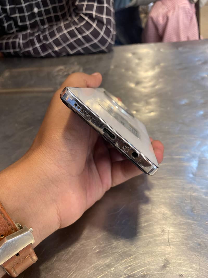 Tecno CAMON 30 8