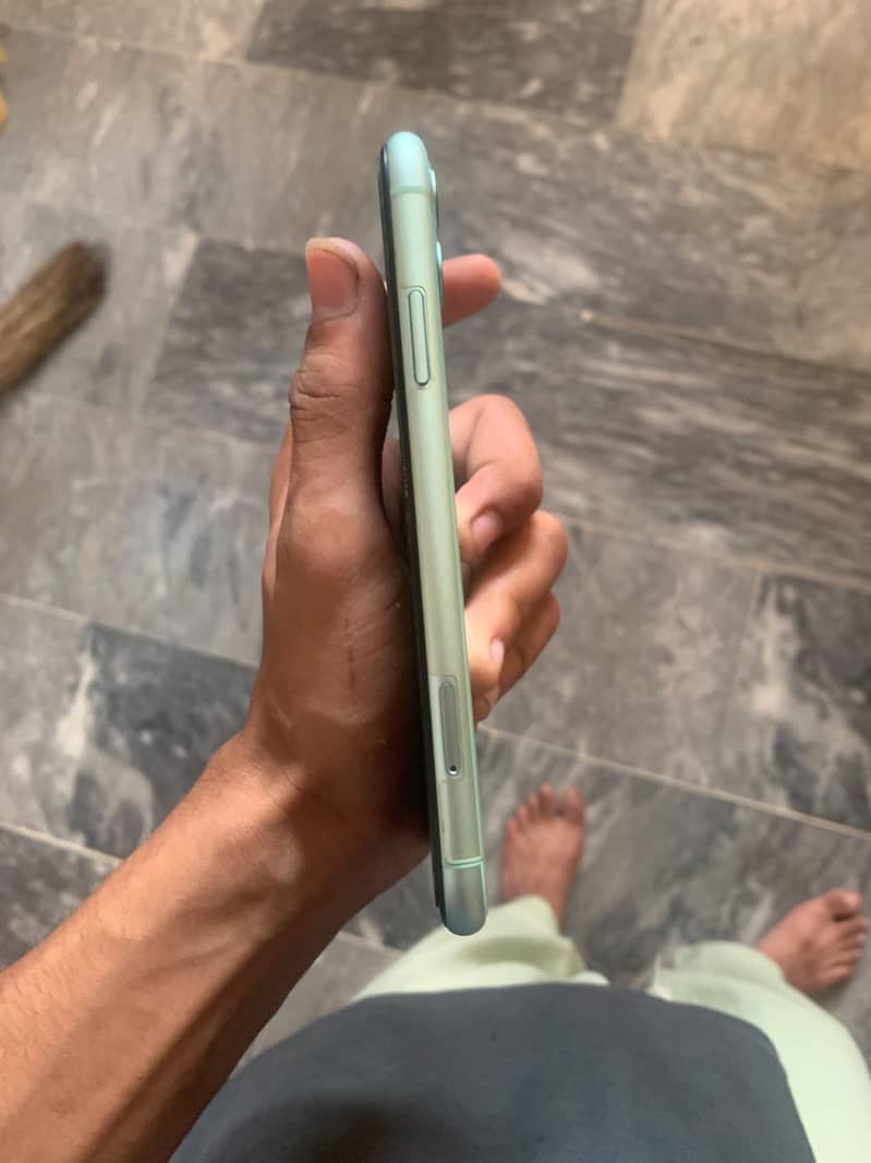 Apple iPhone 11 1