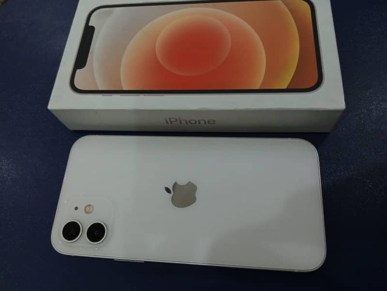 Apple iPhone 12 2
