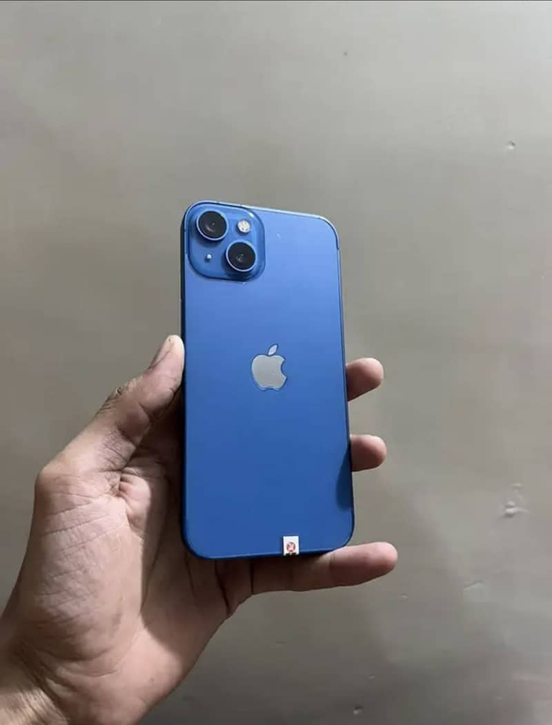 Apple iPhone 13 1