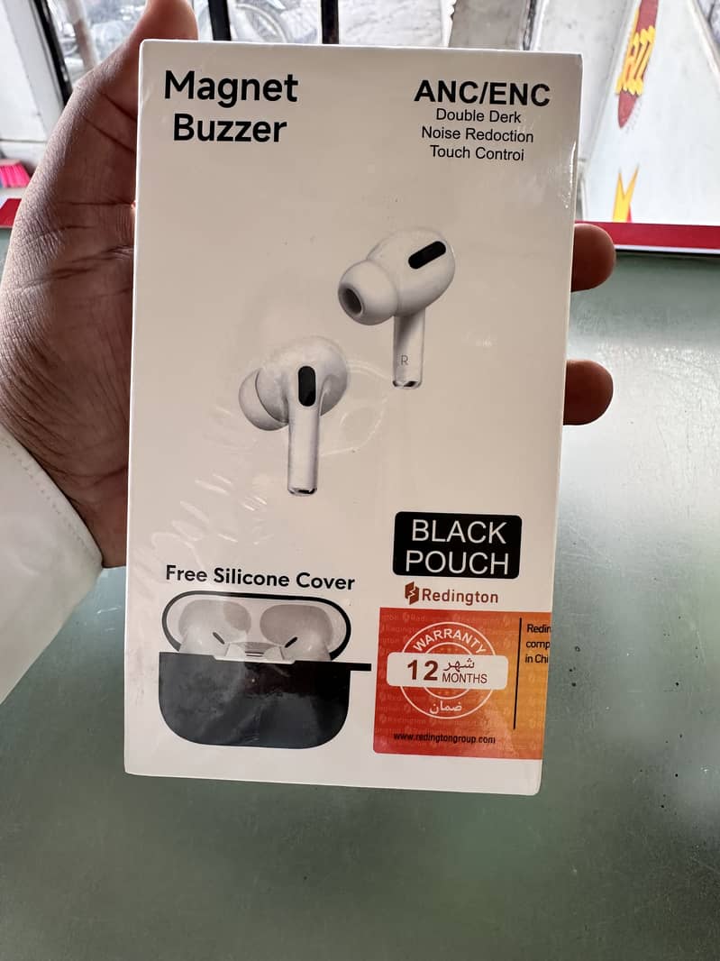 Wireless Magnet Buzzer earbuds touch control. 2