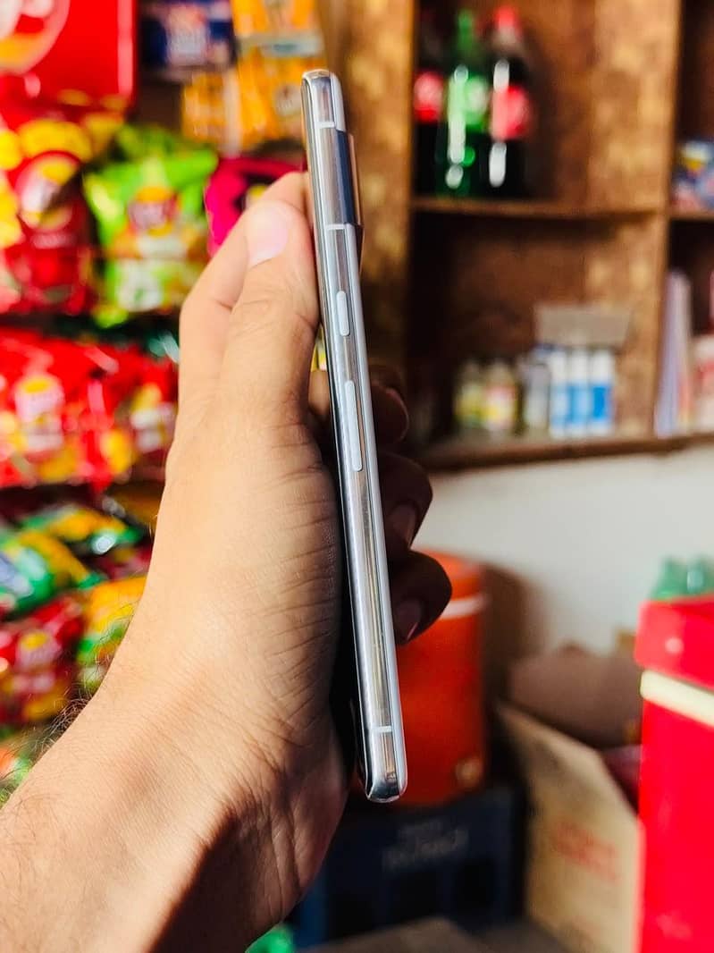 Google Pixel 7 Pro 4