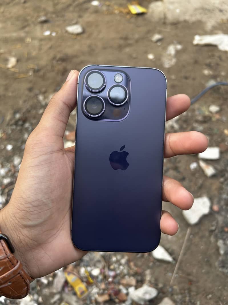 Apple iPhone 14 Pro 2