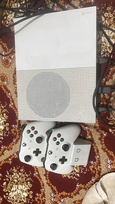 Xbox s one / 1tb
