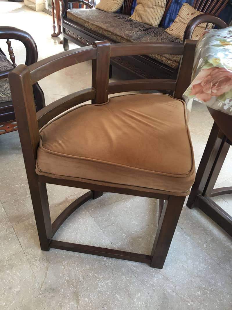 Dining table 3