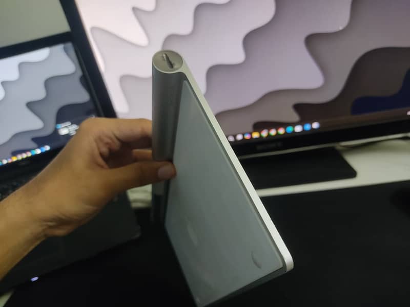 Apple Magic 1 Keyboard 4