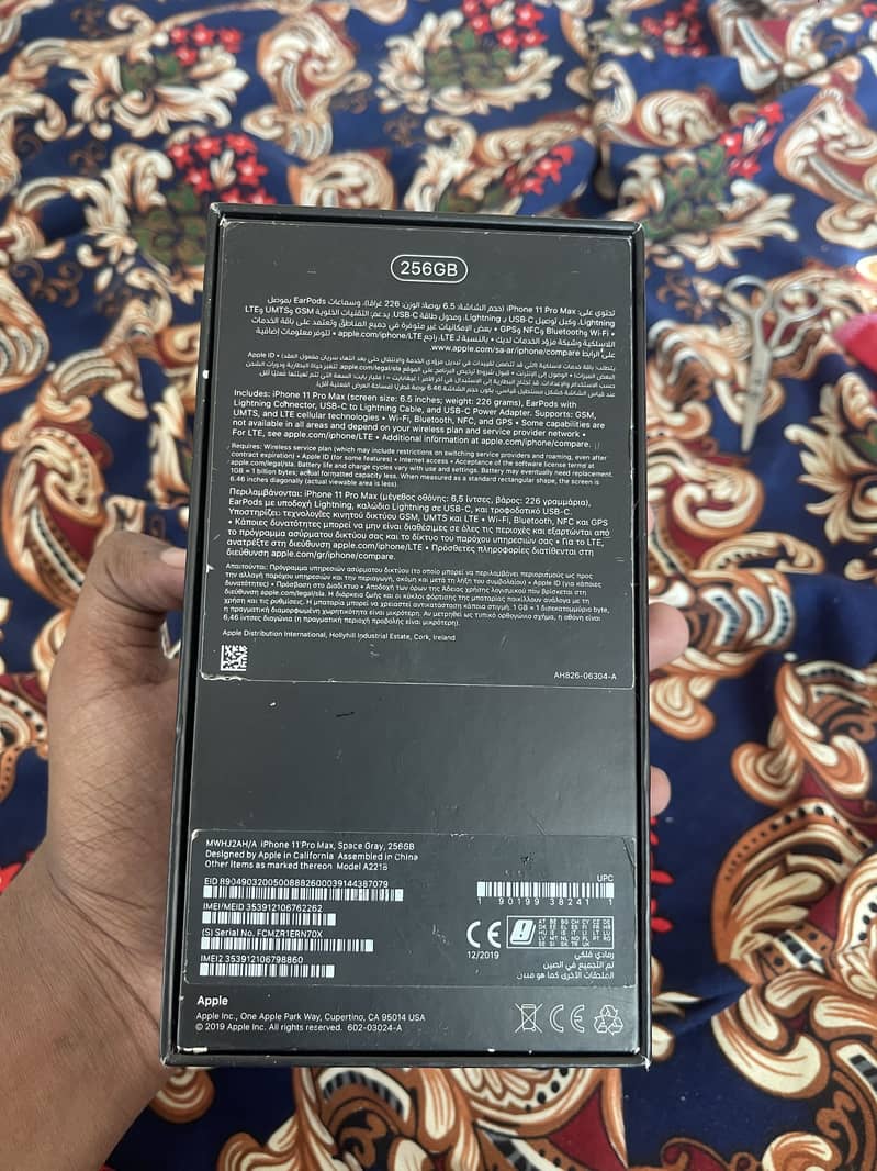 Apple iPhone 11 Pro Max 6