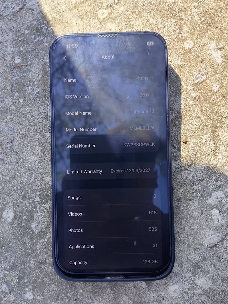 Apple iPhone 13 5