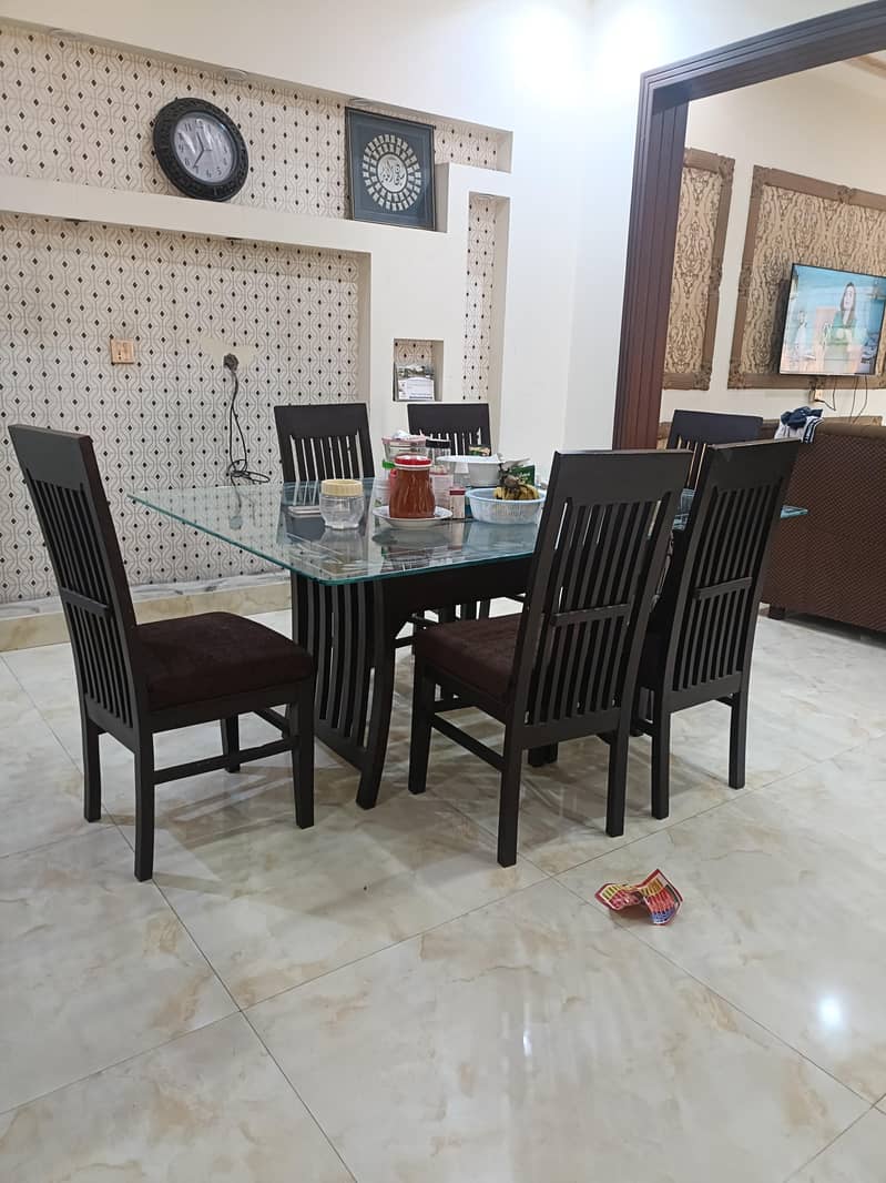 Dining Table High Quality 1