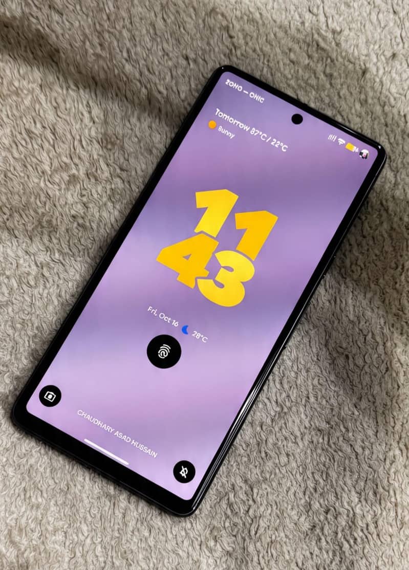Google Pixel 7 4