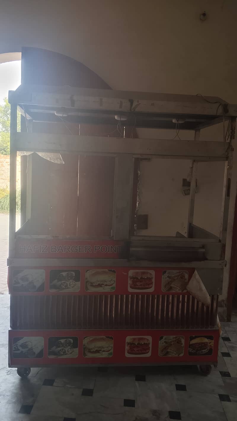 Burger counter 5
