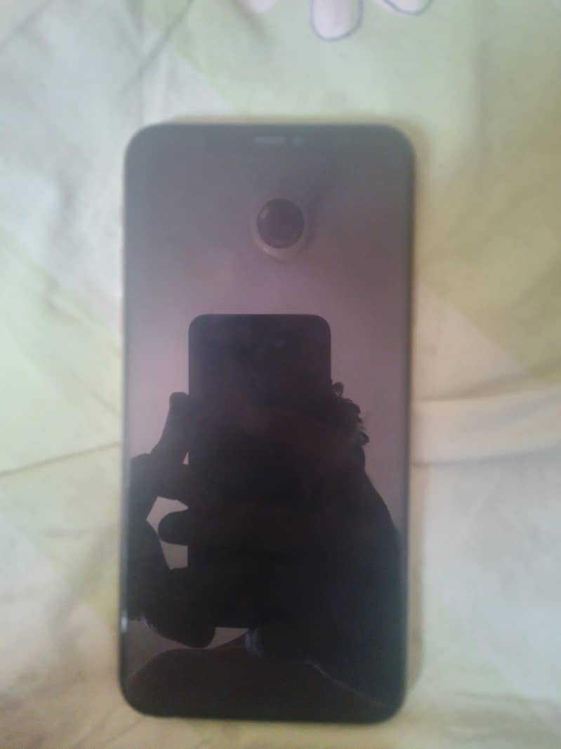 Apple iPhone 11 Pro Max 1