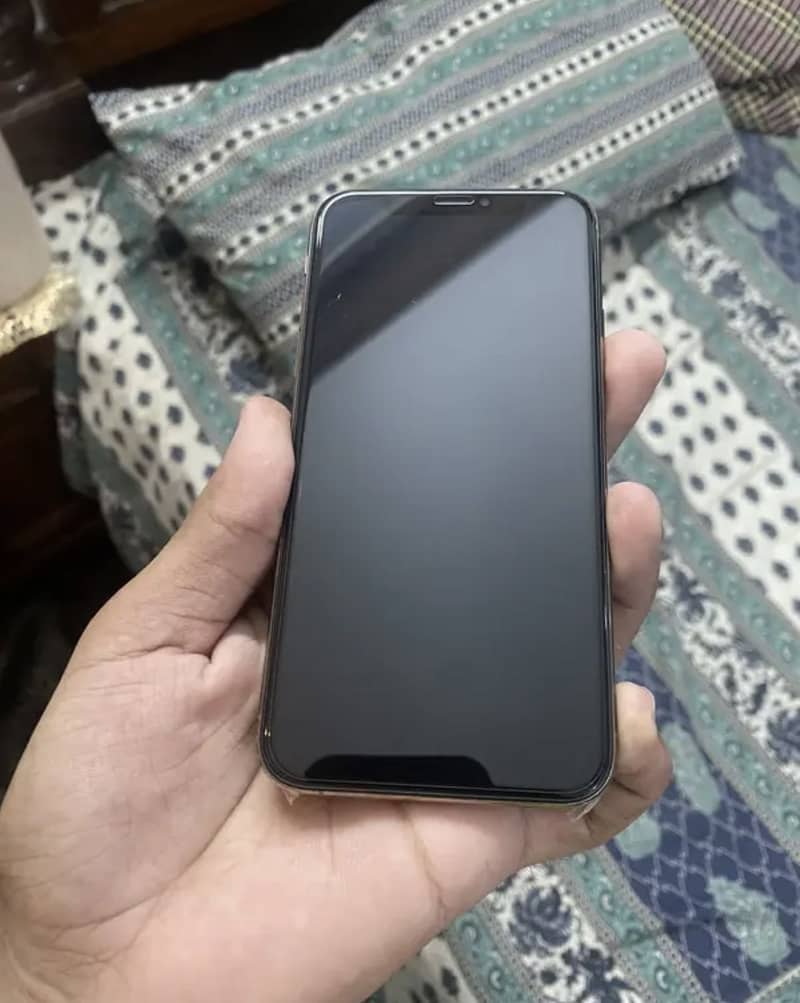 Apple iPhone XS 2