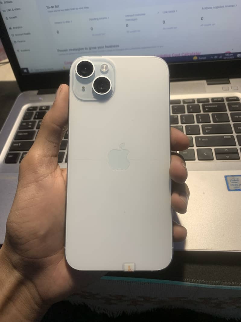 iPhone 15 plus 0