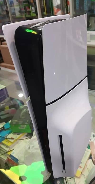 PS5 Slim Disc Edition 1TB – 6 Months Used | Complete Bundle