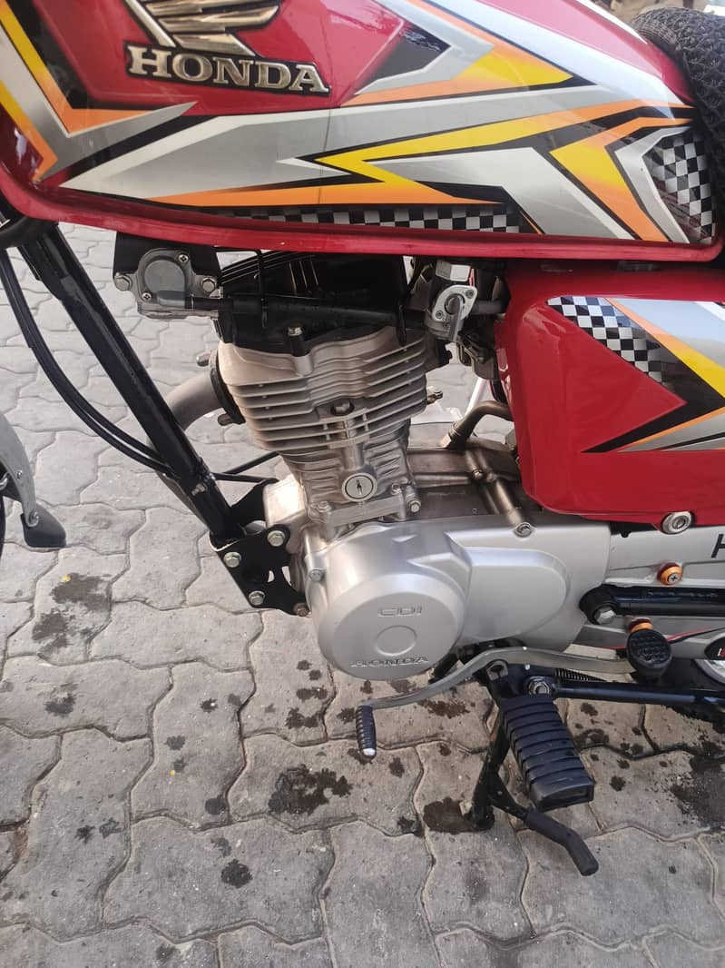 CG 125 . . 3