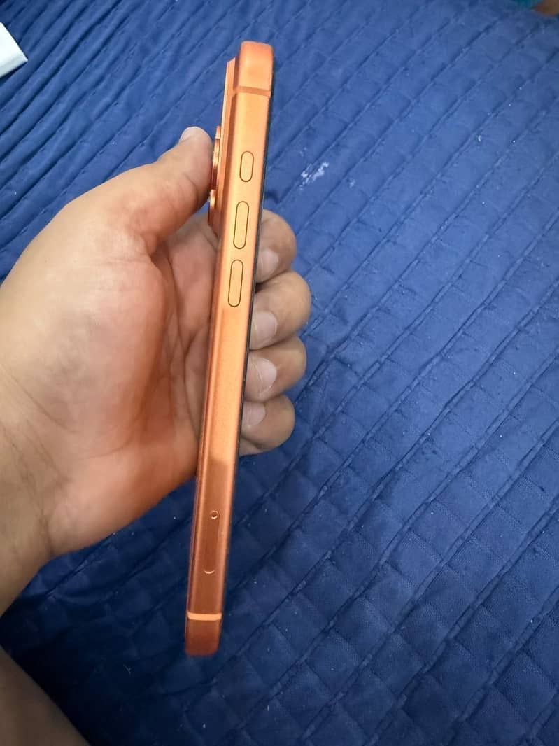 Apple iPhone 17 Pro Max 0