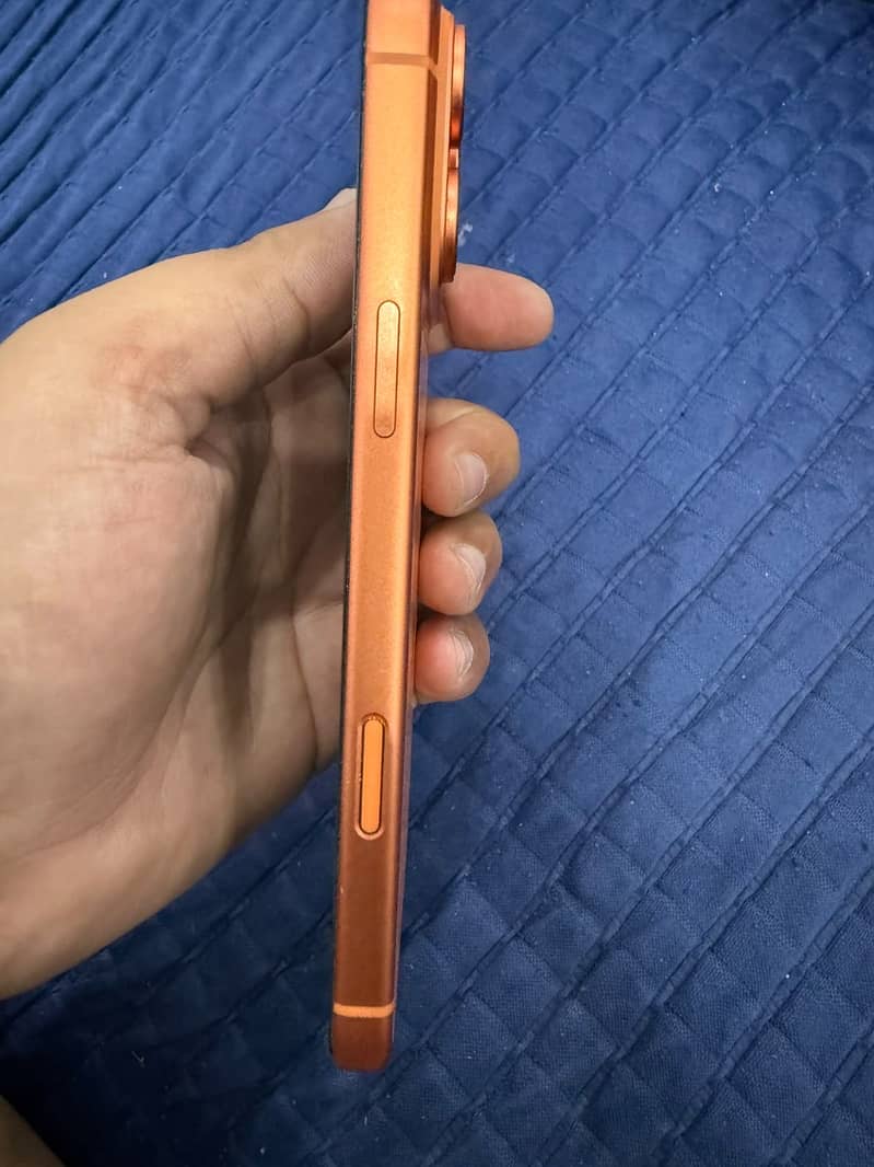 Apple iPhone 17 Pro Max 1