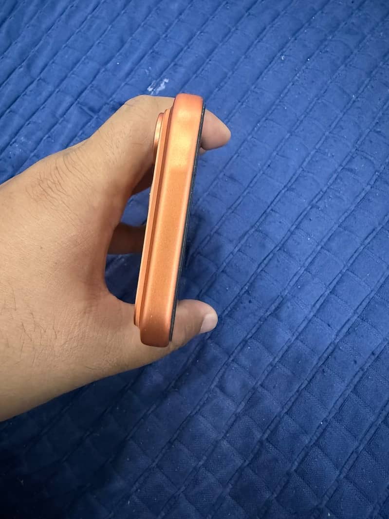 Apple iPhone 17 Pro Max 5