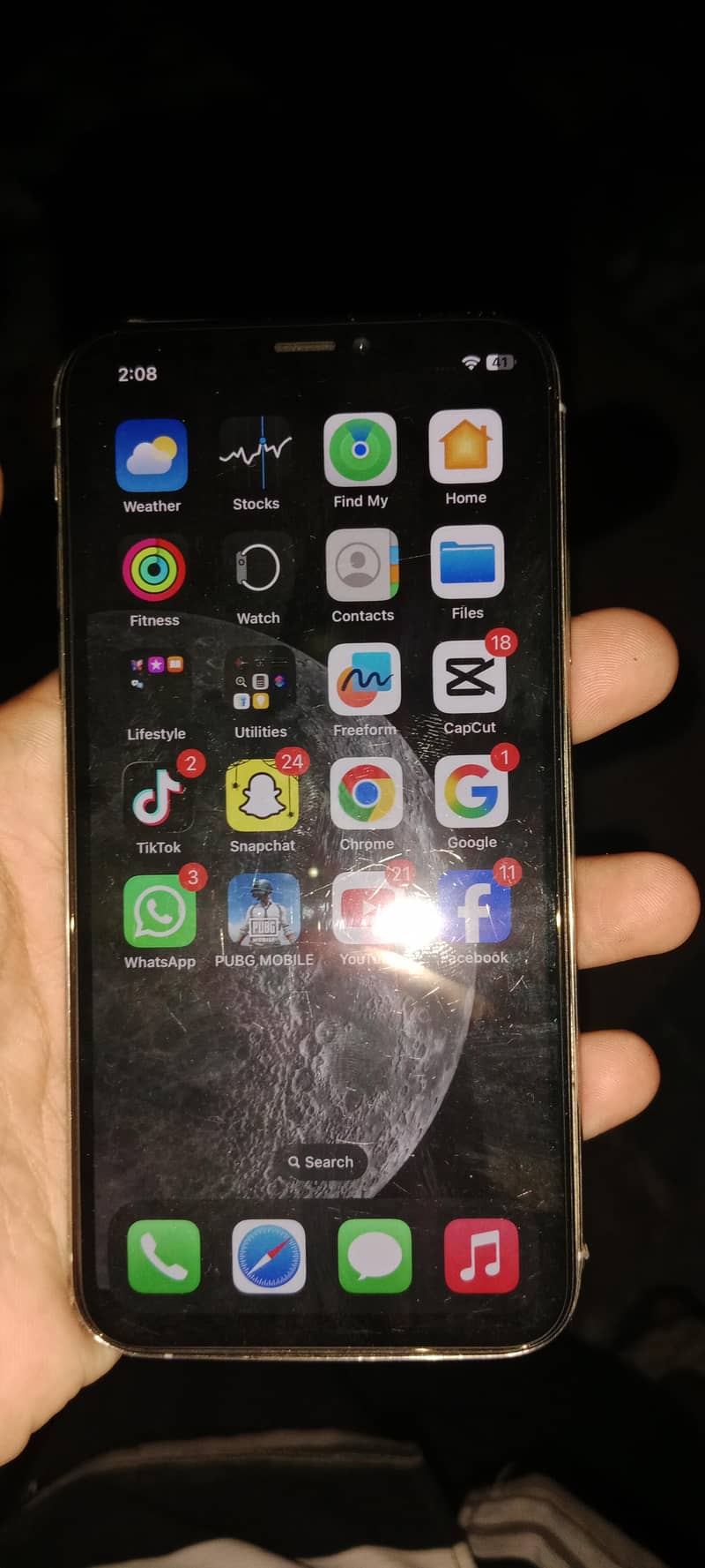 Apple iPhone XS 1