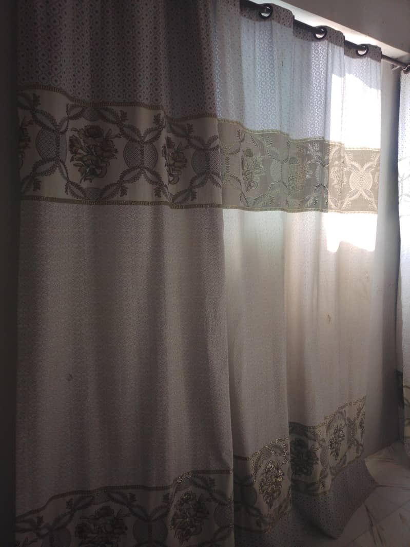 curtains 3