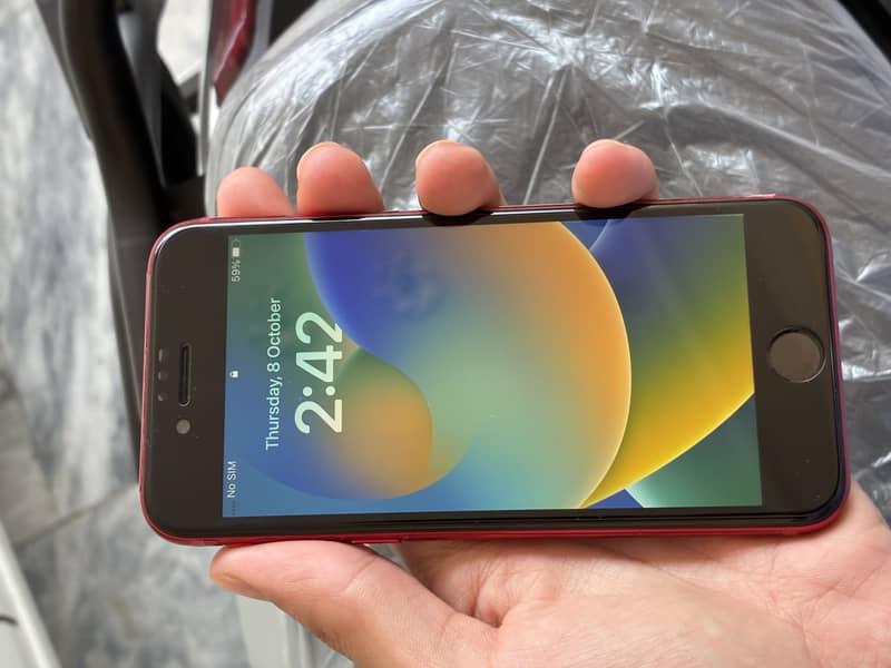 Apple iPhone SE 6