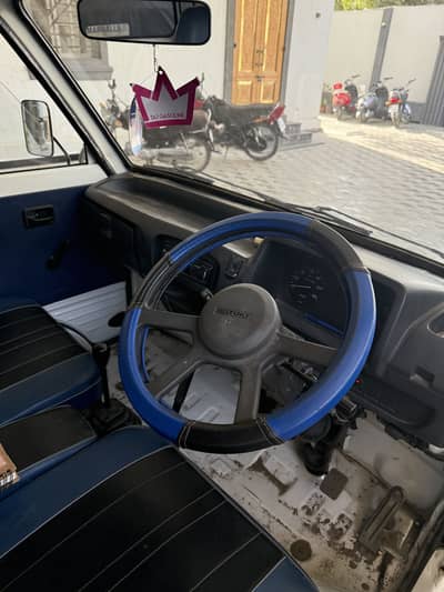 Suzuki Bolan 2024